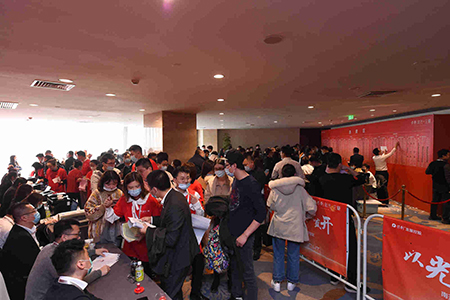 �Թ���b�A��ʢ�_(k��i)�����͹�m��